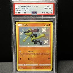 2019 Pokemon Sun & Moon Hidden Fates Sv21 Riolu-holo PSA 10 $60 CASH