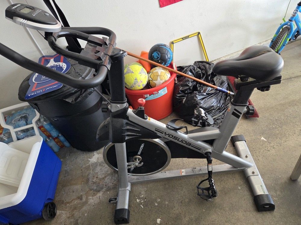 Yosuda Stationary Exercise Bike