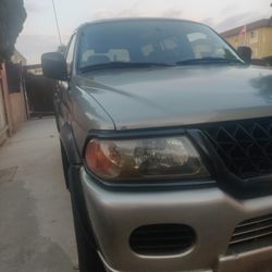 Montero Sport