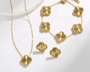Four Leaf Clover Jewelry Classic Charm Chain, Earrings, and Bracelets