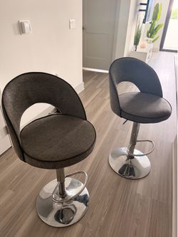 Bar chairs