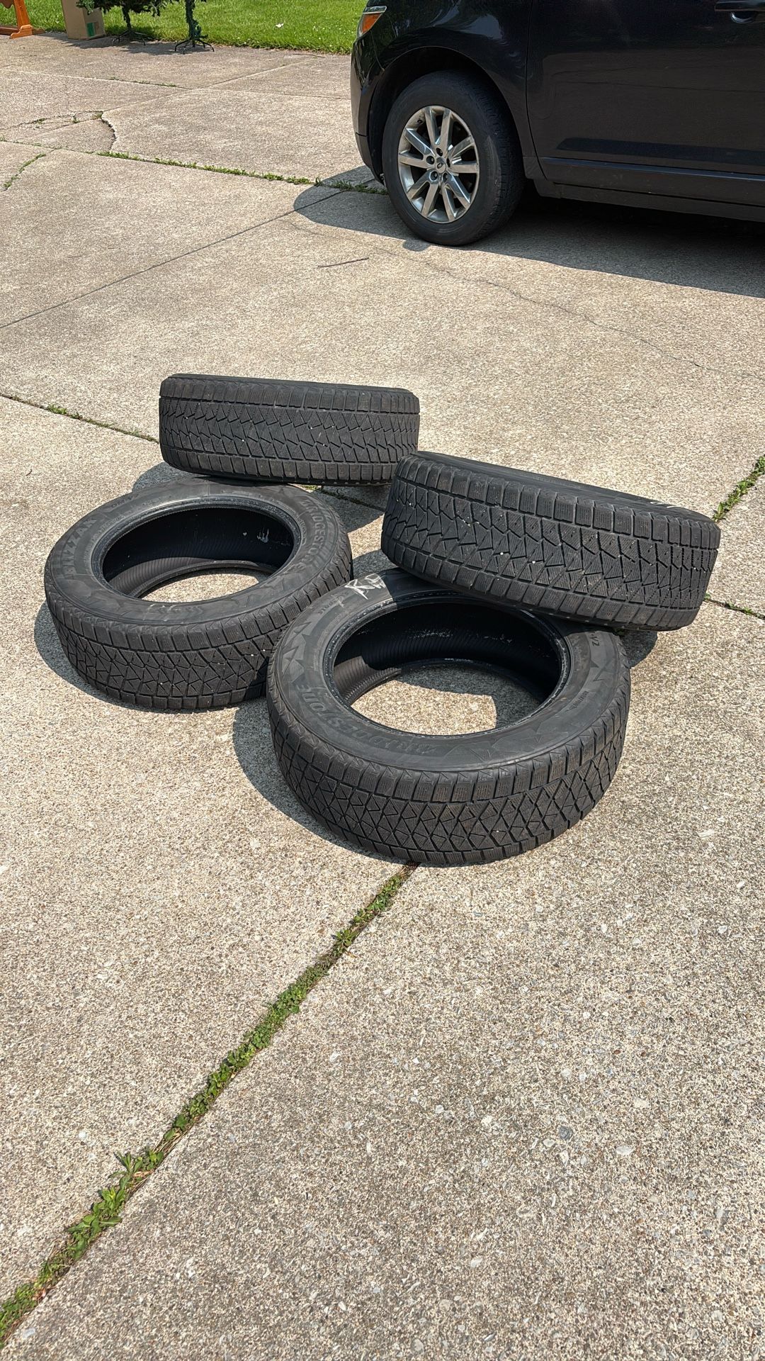 Blizzak snow tires 18”