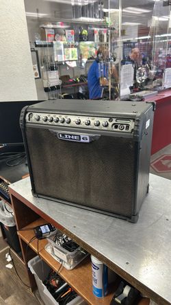 1003 Line 6 SPIDER III Corde 120v 75watt 12” Guitar Combo Amplifier W/ Power Cord (No Top Handle)