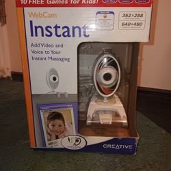 Creative Labs Webcam Instant VF0040WM 
