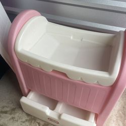 Vintage Little Tikes Baby Doll Crib Pink -Child Size Bassinet Changing Table