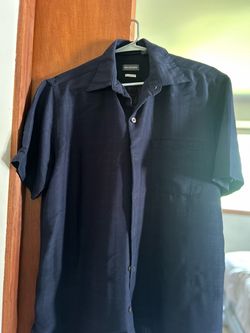 Van Heusen dark blue short sleeve shirt/size medium