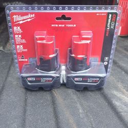 3.0 2 Pack M12 Batteries