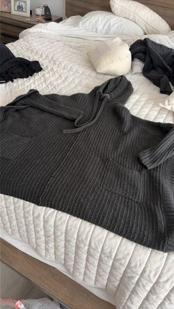 Dark Gray Ribbed Knit Hoodie Sweater