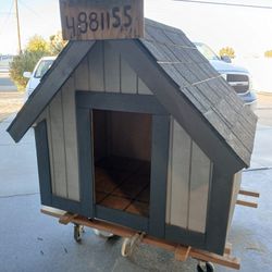Brand new large dog house