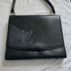 Louis Vuitton Delph Opera Noir Shoulder Bag
