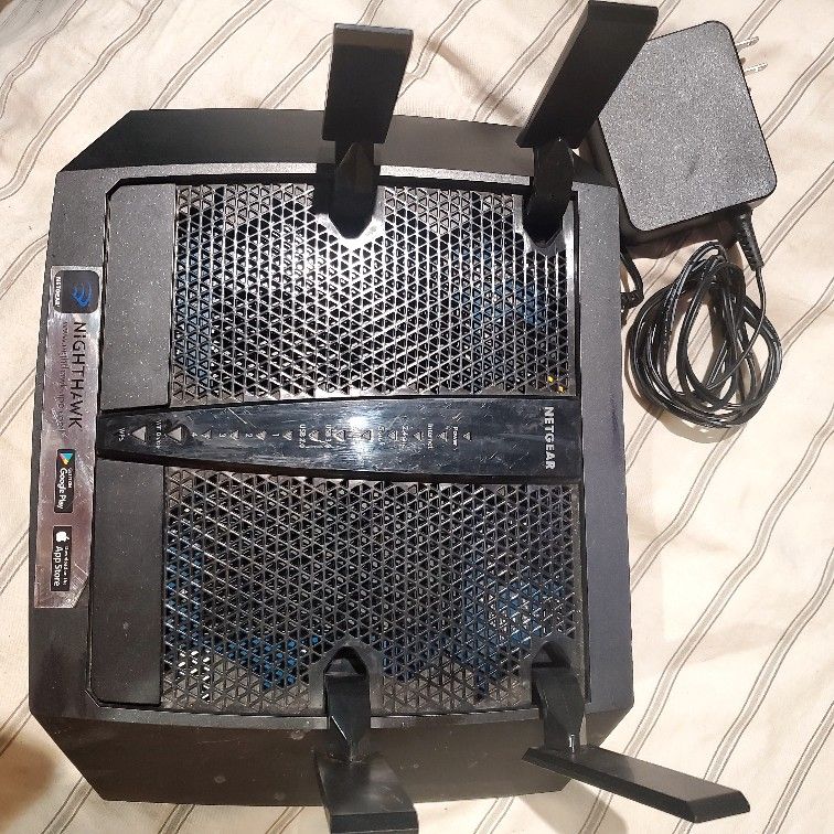 Net gear Nighthawk WiFi Router