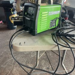 WELDER INVERTER / TOOL BOX 