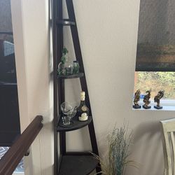 5 Shelf Decorating Furniture Fits In corner. Fun to Show Off Pictures 