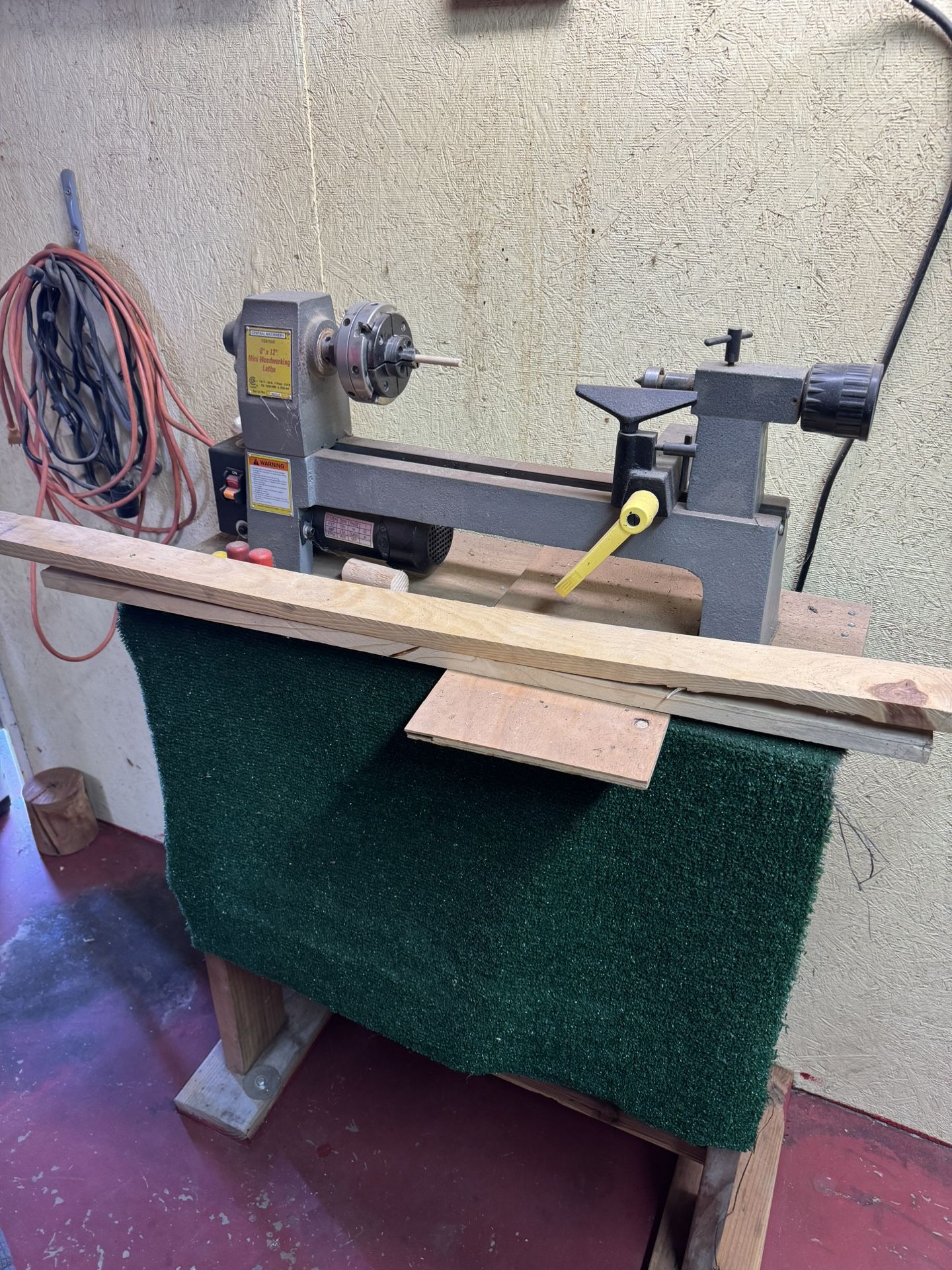 Small Wood Lathe for Sale in Redlands, CA OfferUp