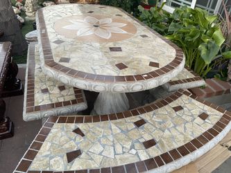 Patio table
