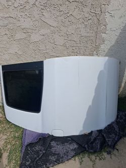 Tundra door