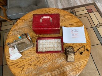 Vintage Sew-Rite chainstitch sewing machine