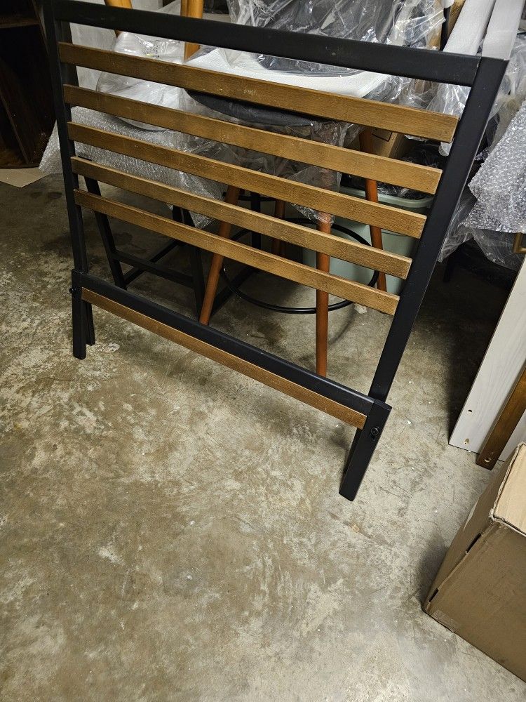 Twin Size Headboard and Footboard 