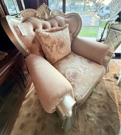 AICO By Michael Amini Cortina Living Chair - GA