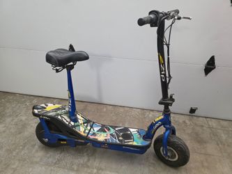 Currie eZip 400 Electric Scooter (Model EZ-400) $180 OBO