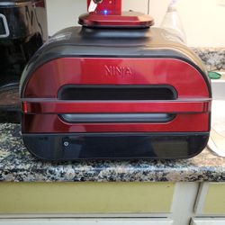 Ninja 6in 1 Grill air Fryer Xll