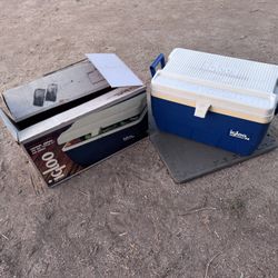 Vintage igloo cooler