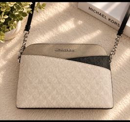 Mk purse