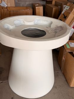 Large White Pedestal Planter / Table Base – Approx. 28” Tall x 25” Interior – FREE DELIVERY Description: Large modern white pedestal base in good con
