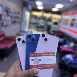 iPhone 13 128GB Desbloqueado de fábrica por $299.😱🥳