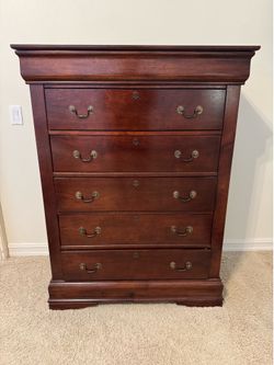 Solid Wood Dresser & 2 Matching Nightstands - Dark Wood Bedroom Set