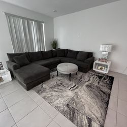 Sectional Living Room Set 