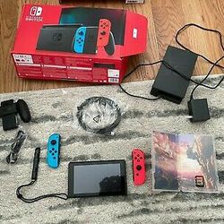 NINTENDO SWITCH CONSOLES 