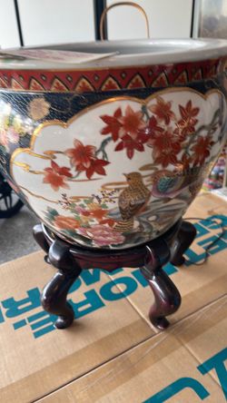 Vintage Chinese fish bowl planter