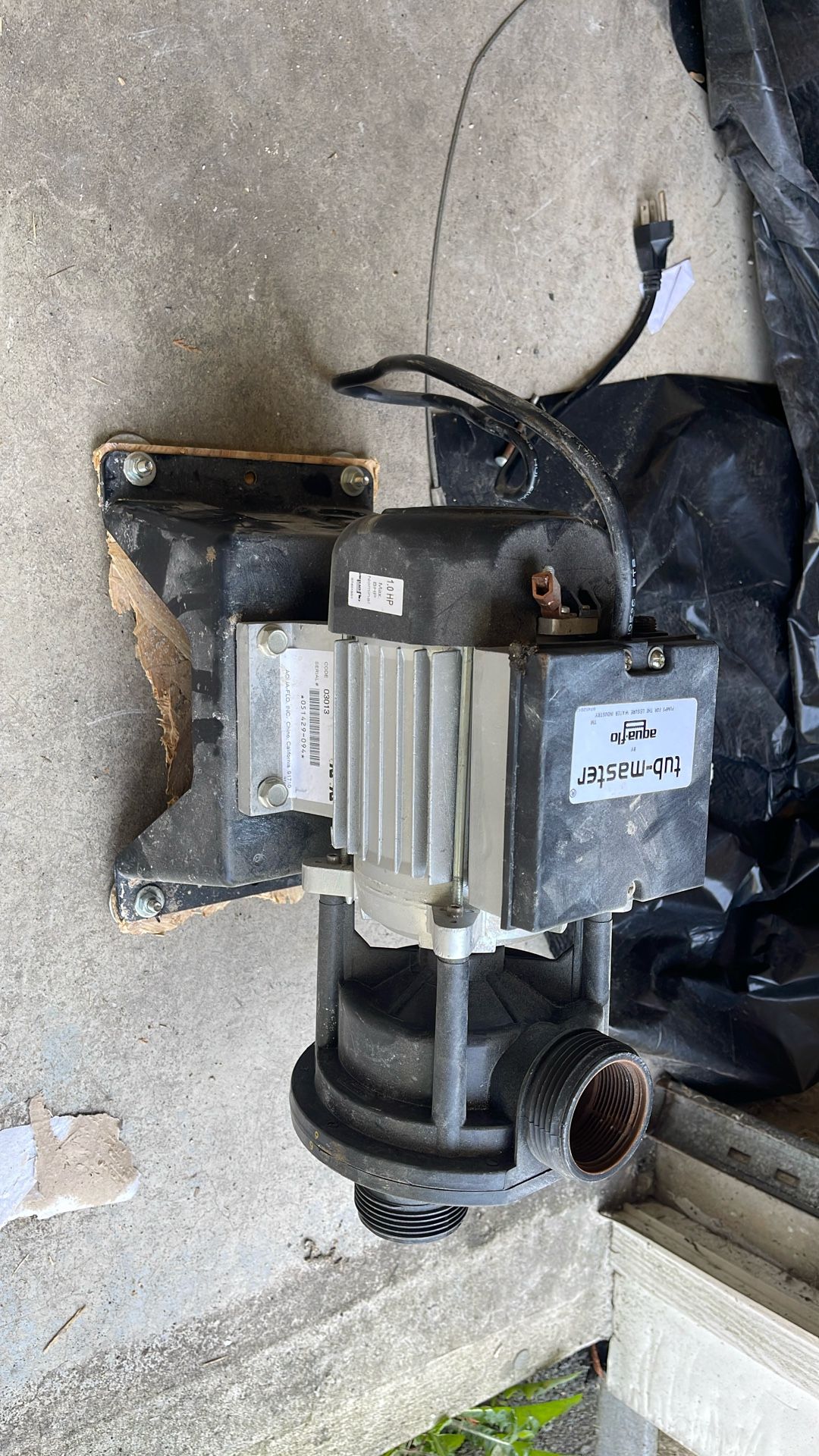 spa/hot tub pump motor in good condition.