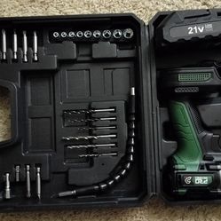 Cordless, brushless driver drill with two Lithium batterries and charger/see discription / new 👍👍