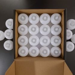 Flameless Floating Candles