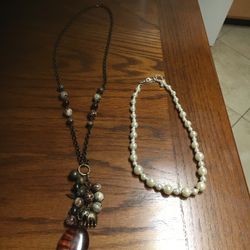 2 Fashion Necklaces