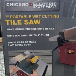 Wet Tile Saw 7 " Chicago Electric - Like New!