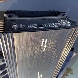Amplifier Skar audio 