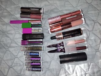 Mixed makeup - 19 itmes