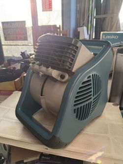 LASKO "MISTO" OUTDOOR MISTING FAN