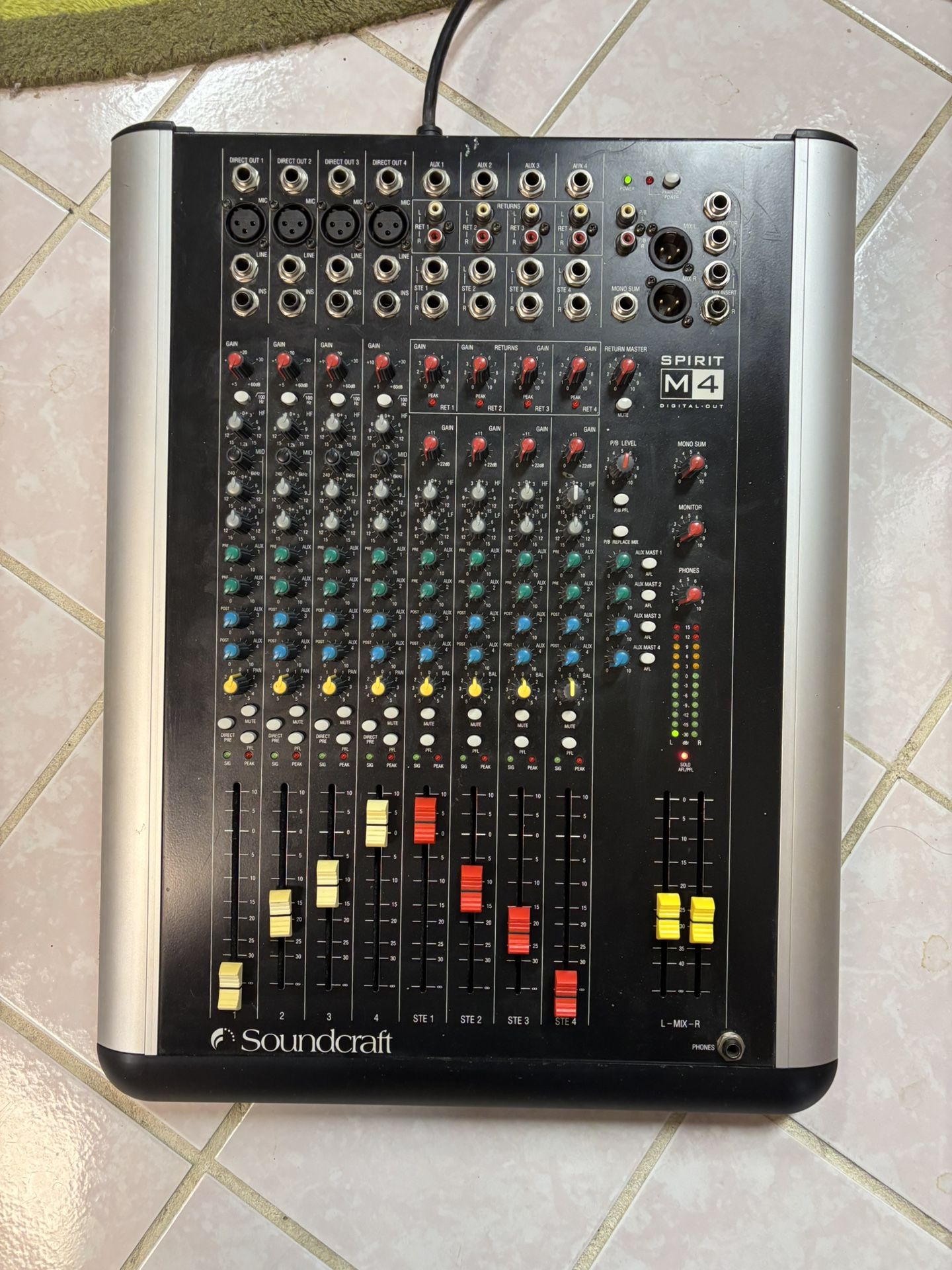 Soundcraft Spirit M4 4 Bus Analogue Mixer