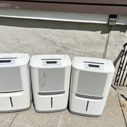 Frigidaire Dehumidifier 