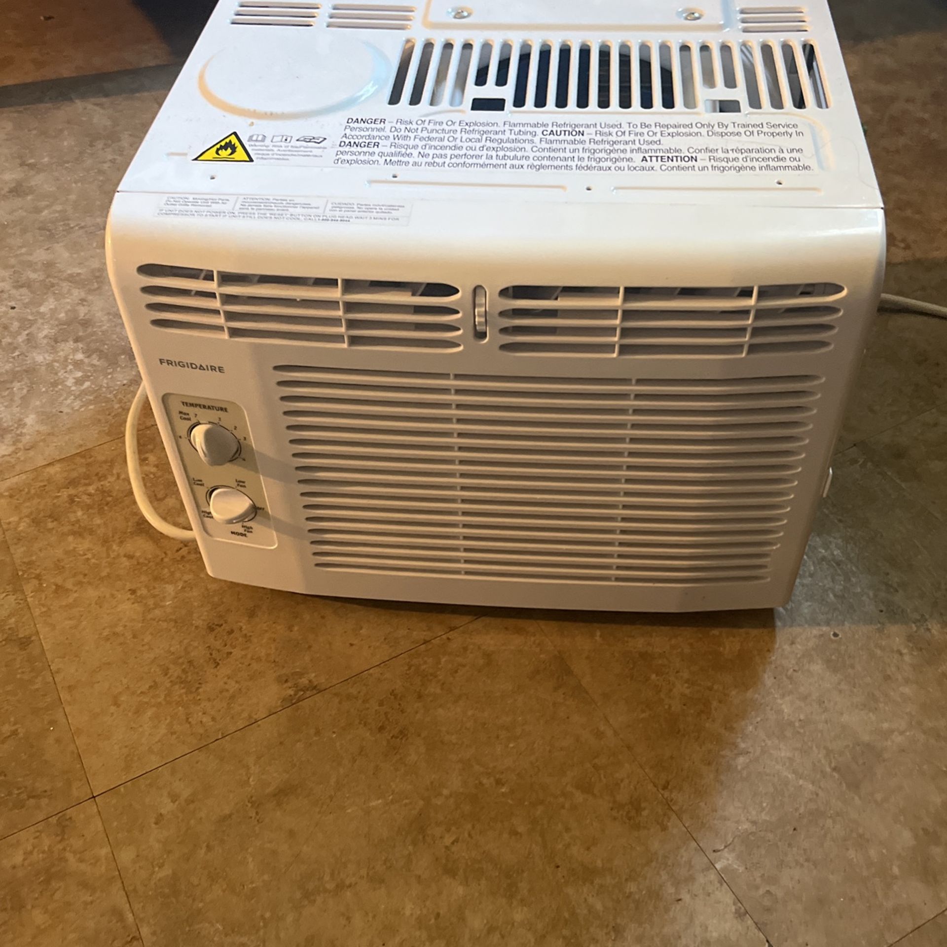 Window Air Conditioner