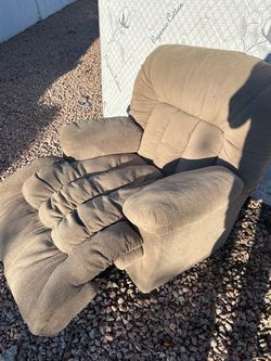 Recliner chair
