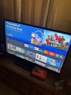 40- Inch Insignia Smart HD TV with Fire Stick