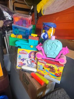 Play Dough & Accessories