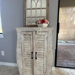 Farmhouse mirror