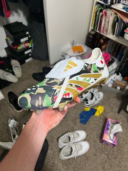 Soccer cleats