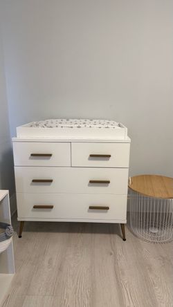 Baby crib and dresser